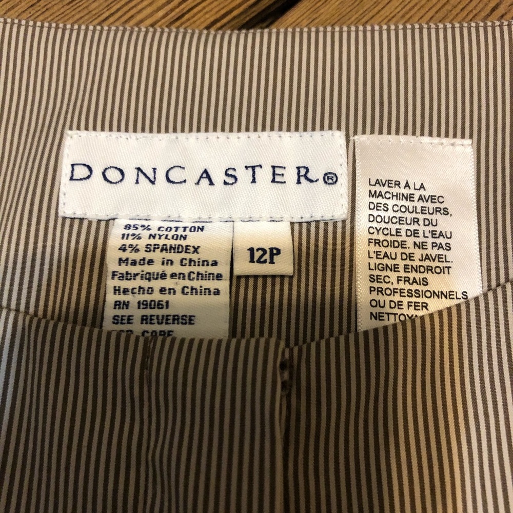 Vintage inspired Don Caster cap sleeve dress - Picture 6 of 8